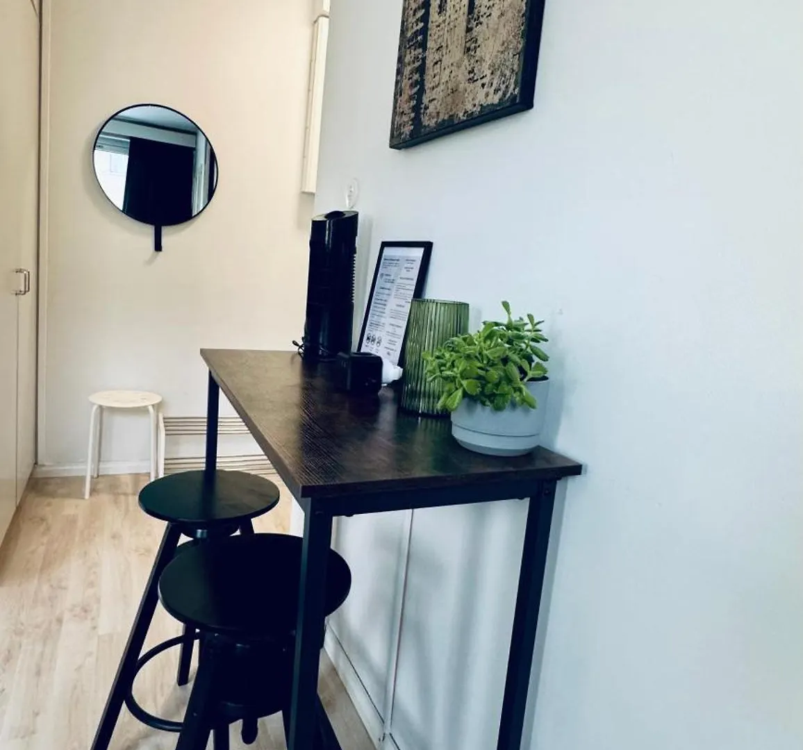 Modern Apartment Urban Tranquil, Great Location And Transport Connections Helsinki Finlandia